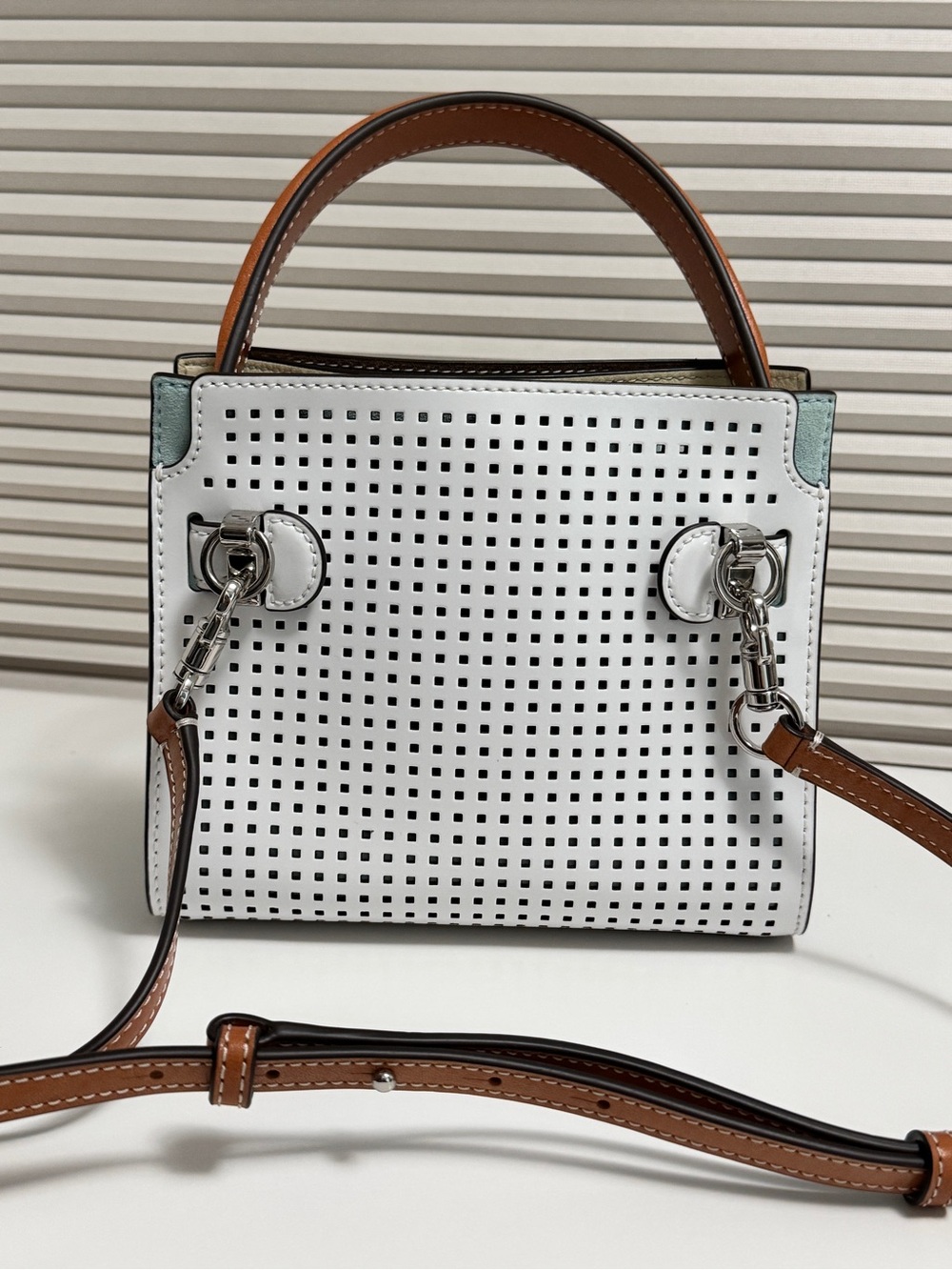 Tory Burch Lee Radziwill Petite Double Bag in Perforated Leather - Picture 2 of 7